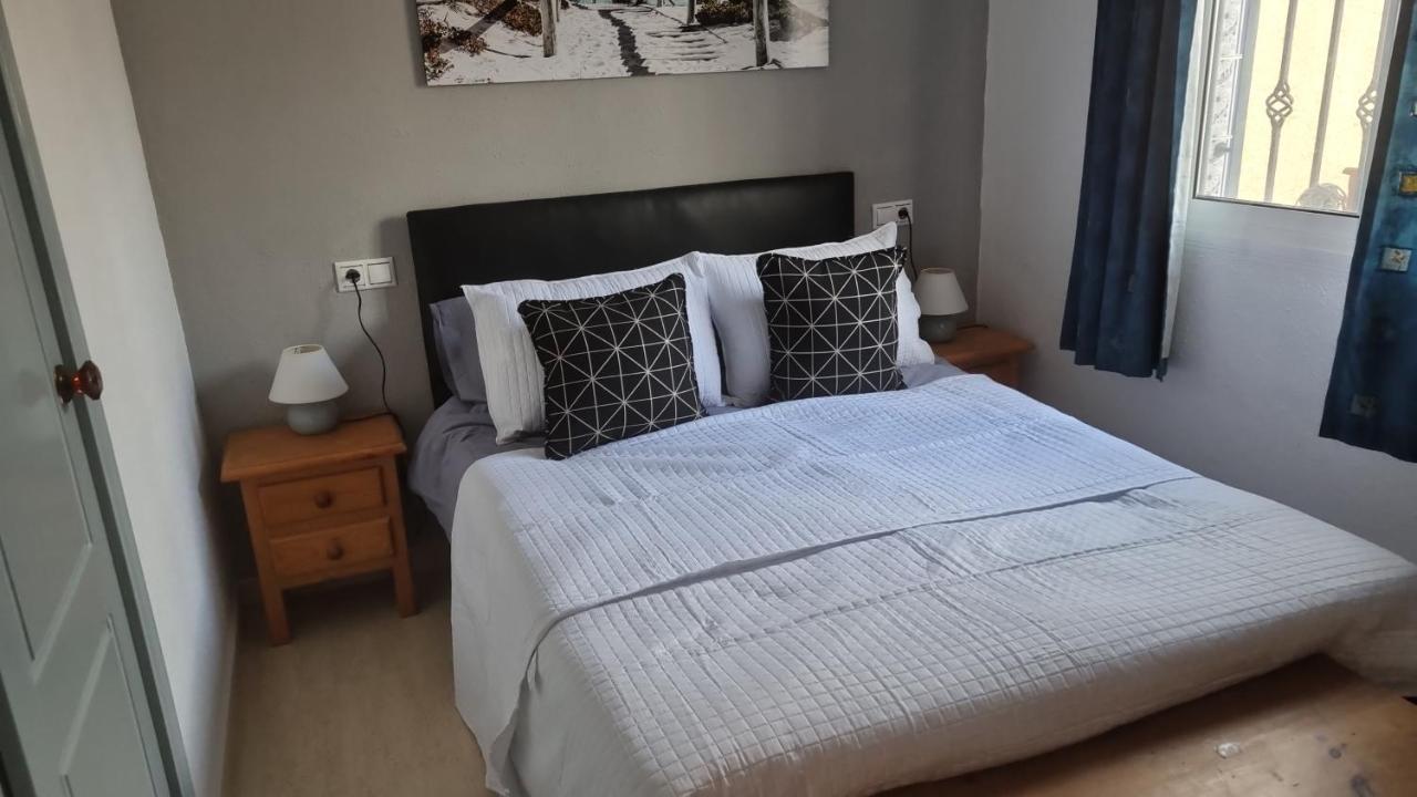 Taylors Camposol Apartment ماثارّون المظهر الخارجي الصورة